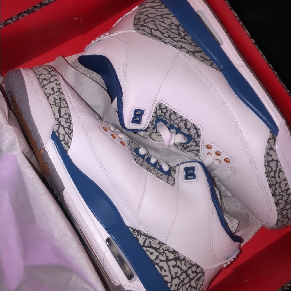 Jordan Women's Sneakers White and Blue